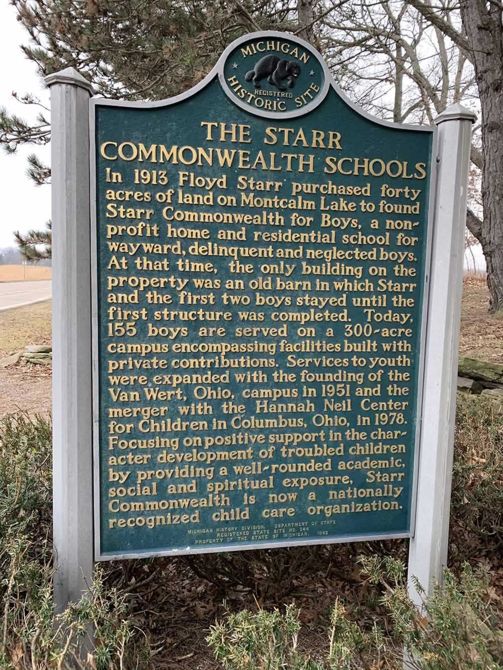 • Albion Michigan General Guide to the Community