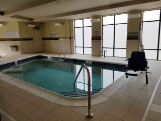 Pool Courtyard Albion