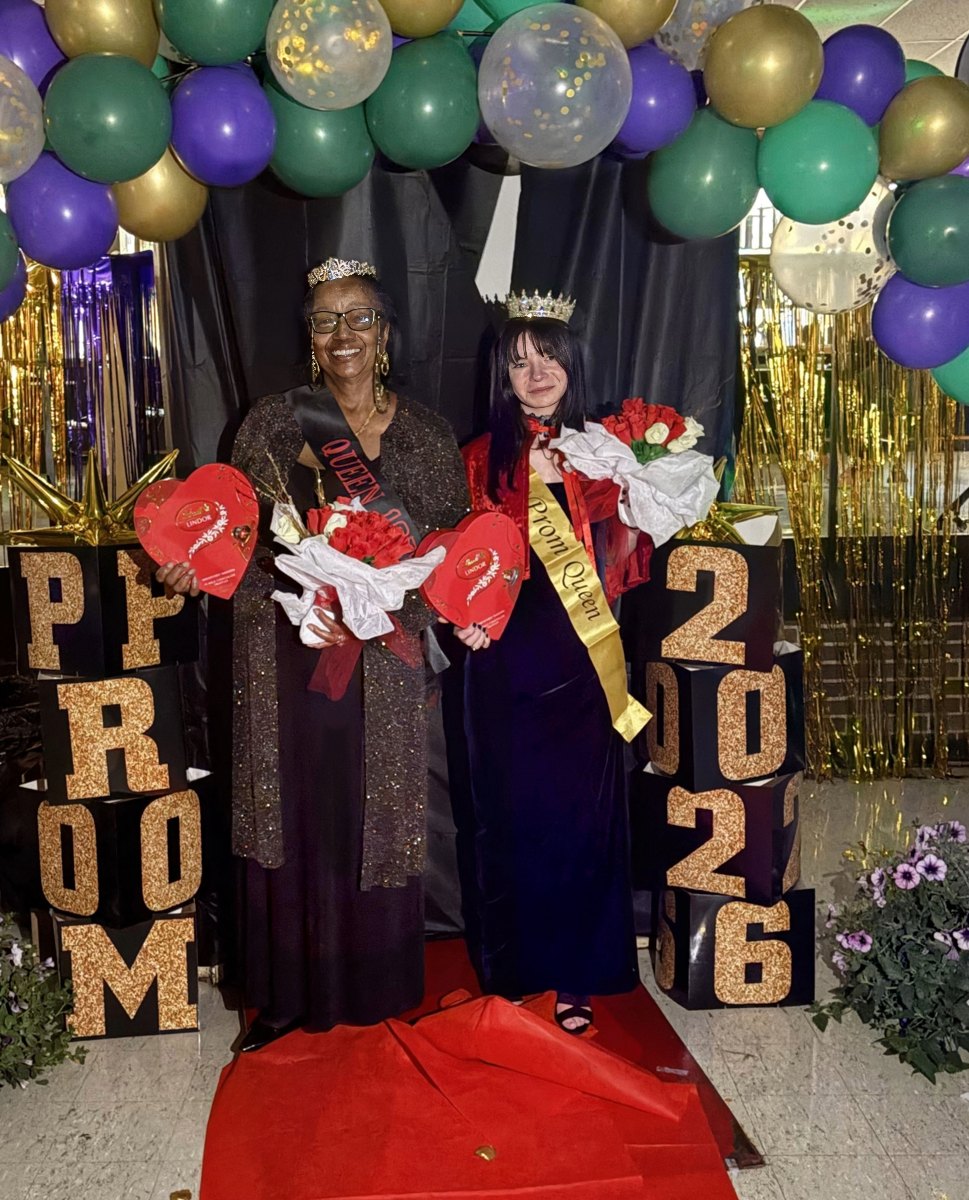 Prom Queens Albion
